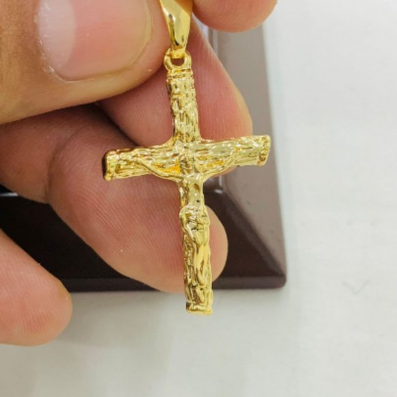Yellow Gold Filled Rustic Cross Necklace with Figaro Chain 24" for Mens Womens - Picture 6 of 8